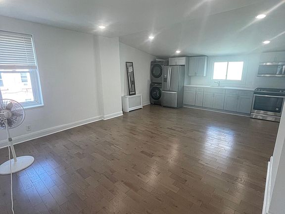 2nd image of 2501 E Somerset St Floor 2