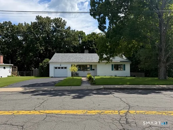 3 Brent Road, Manchester, CT 06042