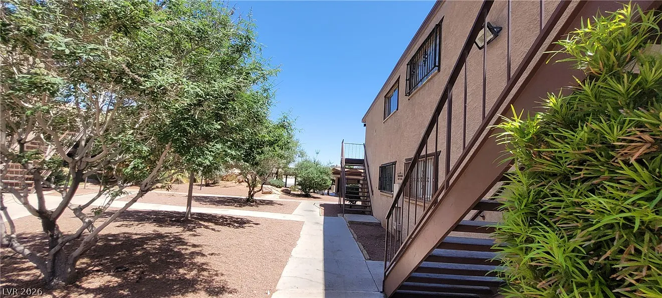1 bed, 1.0 bath, 624 sqft, $775 — Photo 1