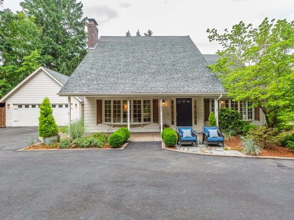 14890 SW Sunrise Ln, Portland, OR 97224