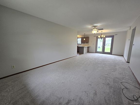 2nd image of 727 Riley Rd