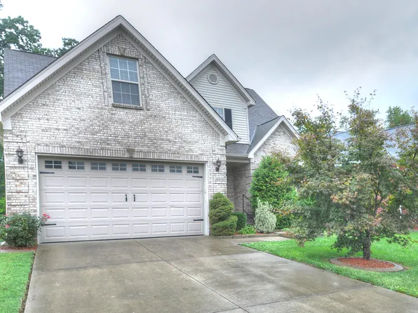6310 Triplett Woods Dr, Louisville, KY 40258