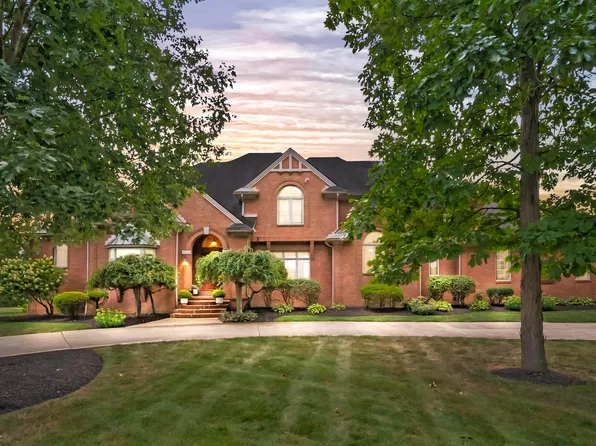 867 Edwards Gln, Marion, OH 43302