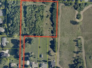 E McKinsey St, Moberly, MO 65270