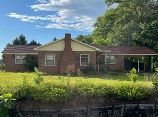 1627 Courtney Point Rd, Coward, SC 29530