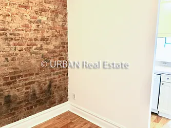 Rented by Urban Real Estate Inc