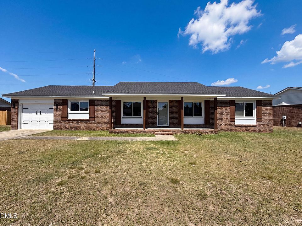 1st image of 1512 Dovetail Dr