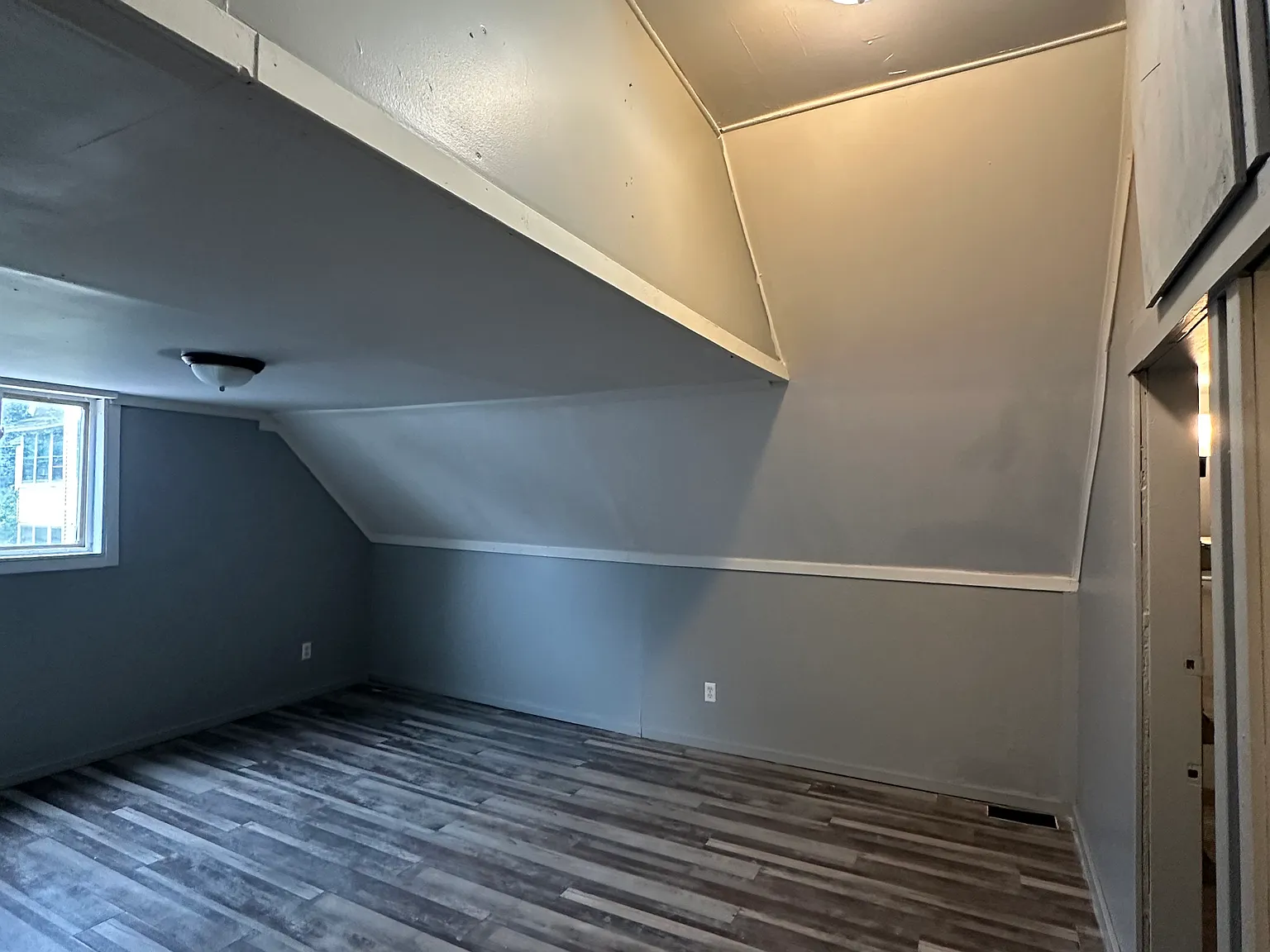 1 bed, $1,000 — Photo 3