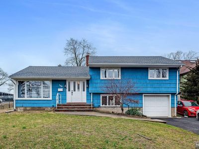 159 Spring Valley Road, Paramus, NJ, 07652
