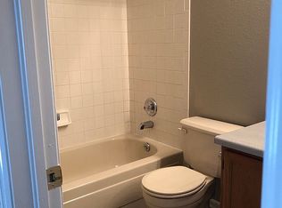 9569 Brentford Dr, Littleton, CO 80130