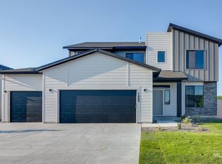 13772 S Opus Ave, Nampa, ID 83651