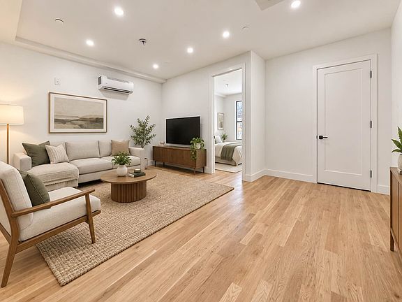 4th image of 38 Dodworth St #1B