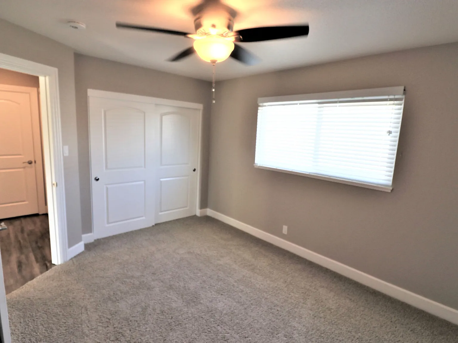 Bon Aire Apartments — Photo 2