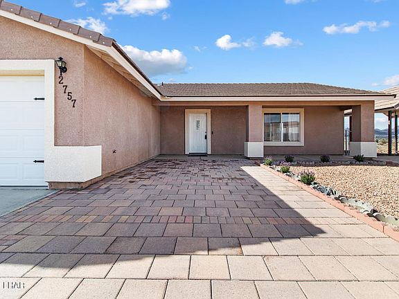 2nd image of 2757 N Yavapai Dr