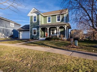 6744 Lakeview Cir NE, Albertville, MN 55301