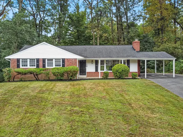 9 Deer Pass Ct, Cockeysville, MD 21030