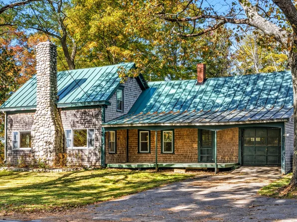 2094 N Palermo Road, Palermo, ME 04354