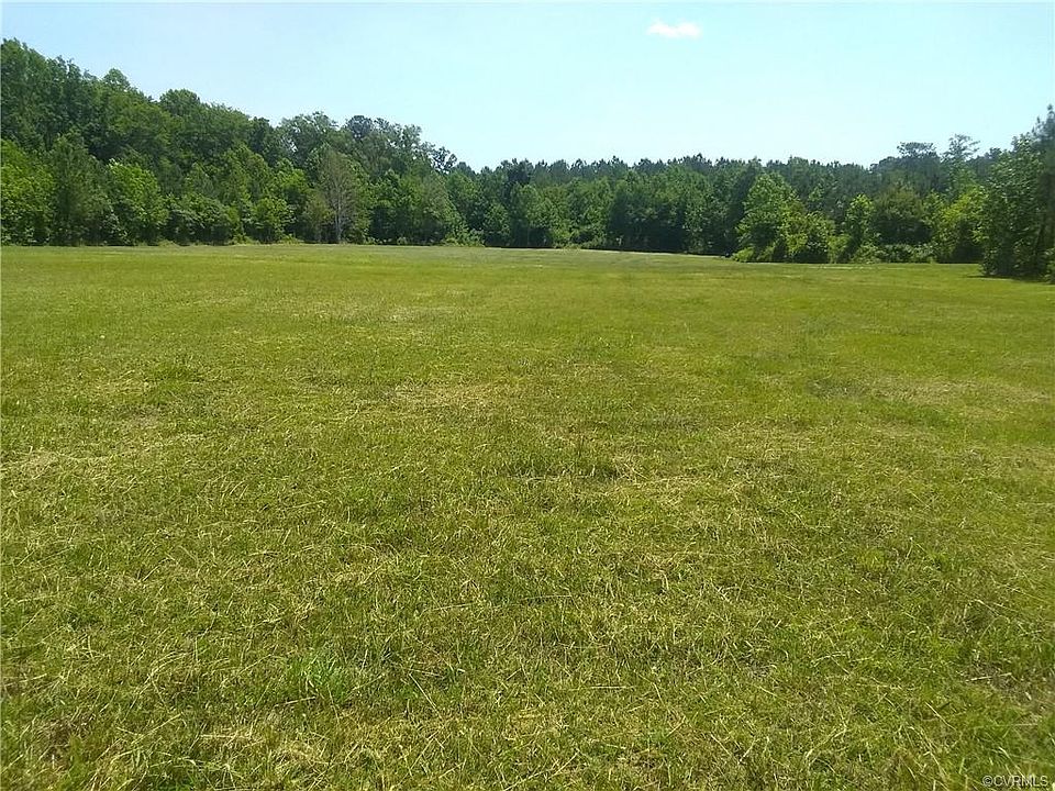 2nd image of 19105 Spriggs Rd