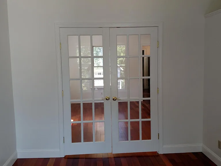 16 S Prospect St — Photo 4