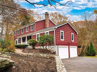 61 Wigwam Dr, Shelton, CT 06484