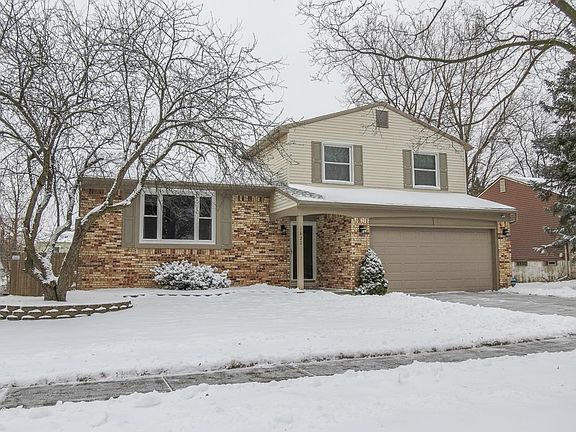 2nd image of 1820 Hamlet Dr