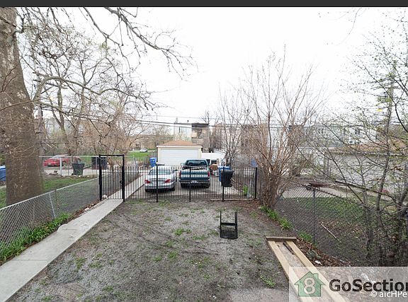 2nd image of 7432 S Blackstone Ave