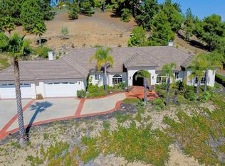 246 Yucca Rd, Fallbrook, CA 92028