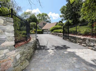 235 Ridgebury Rd, Ridgefield, CT 06877