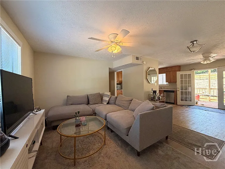 102 Welch Pl — Photo 7
