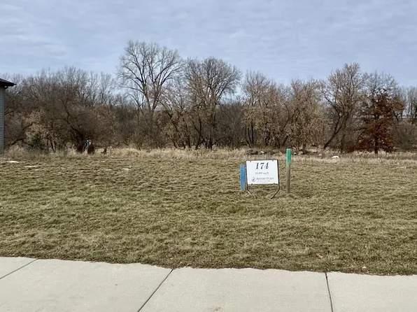 7792 Bluestem Trail #174, Deforest, WI 53532