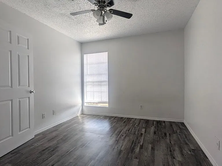 Bennett Place Apartments — Photo 44