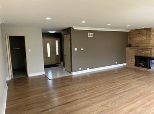 (Undisclosed Address), Flossmoor, IL 60422