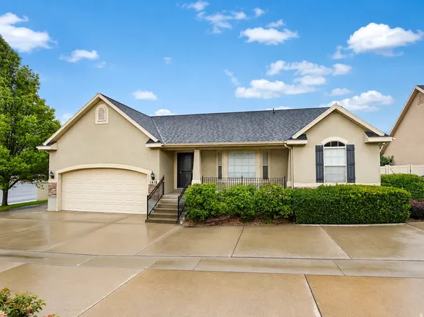 1418 S Avalon Dr, Springville, UT 84663