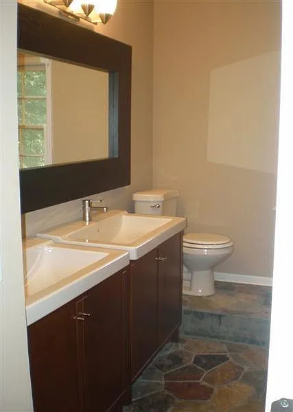4 bed, 3.0 bath, 2169 sqft, $2,495 — Photo 4
