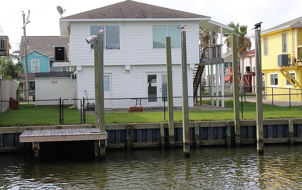 1st image of 78 Tarpon St