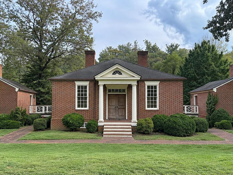 1st image of 321 Dover Rd