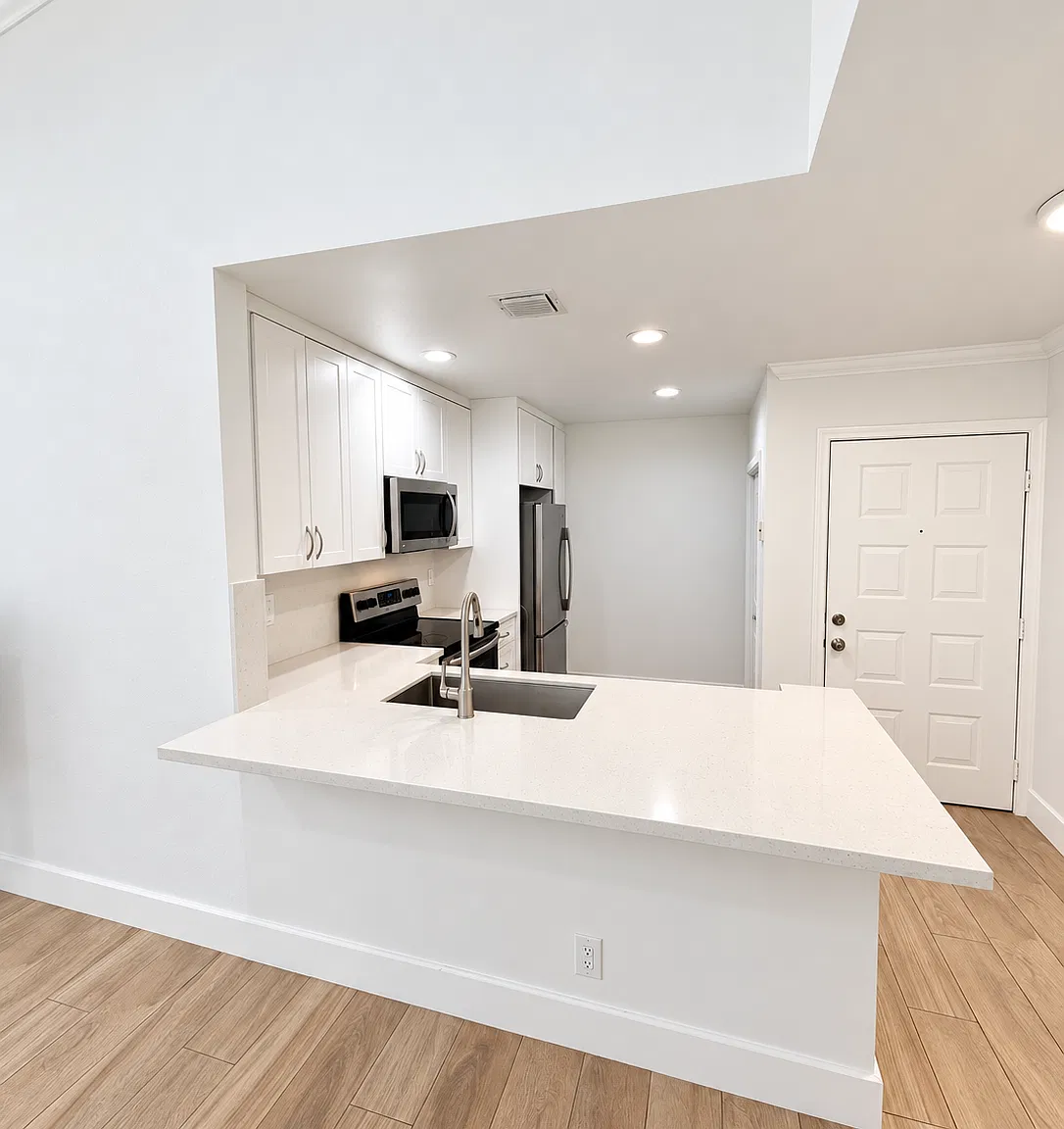 2 bed, 1150 sqft, $2,600 — Photo 4