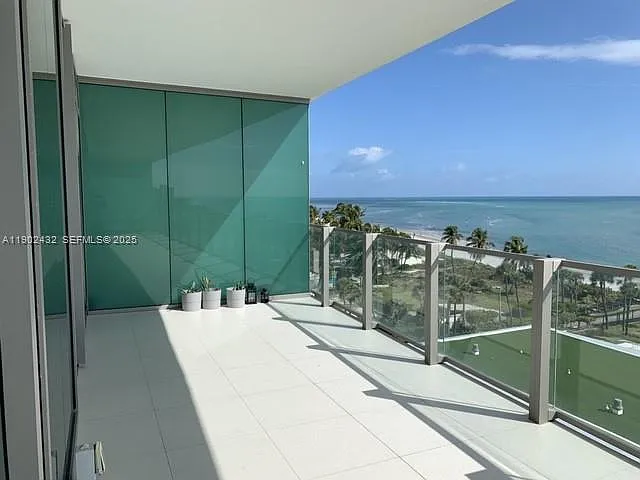 2 bed, 1703 sqft, $19,500 — Photo 3