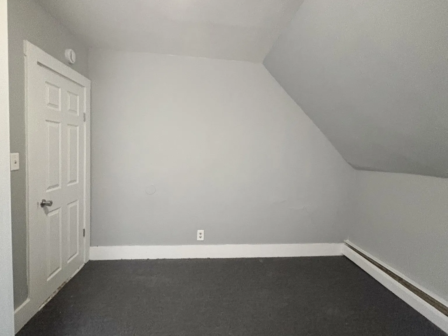 2 bed, $1,350 — Photo 2
