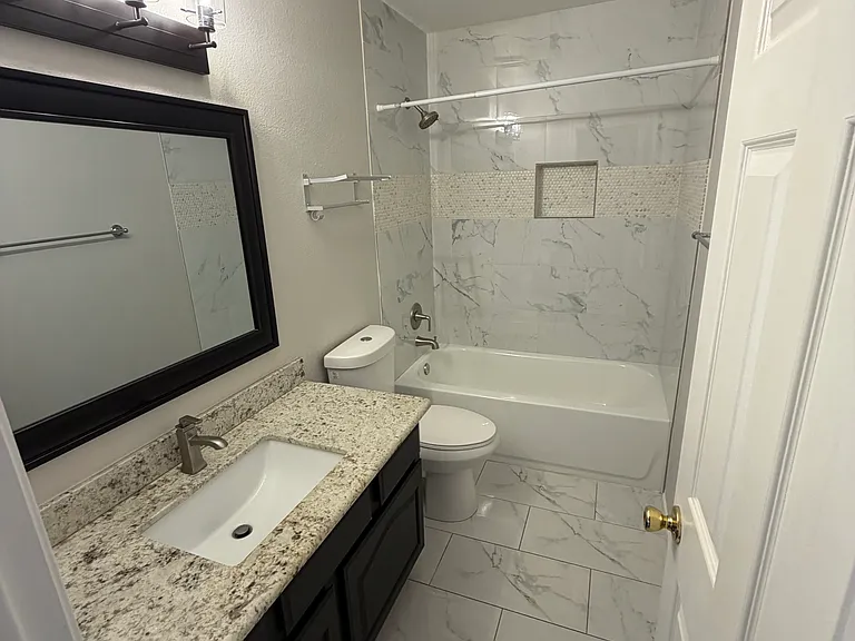 9011 E Sharon Dr — Photo 23