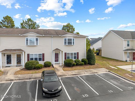 2nd image of 4001 Cobblestone Drive #011