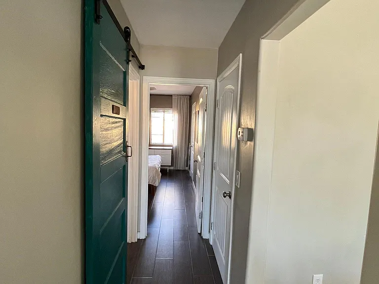 1501 W Catalina Dr — Photo 23
