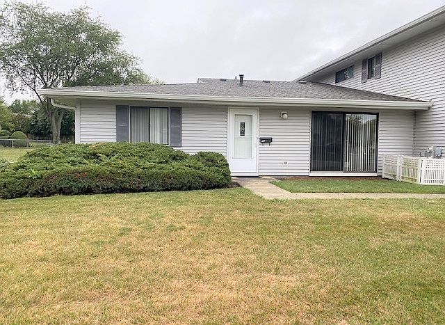 1st image of 1040 Quanset Ct