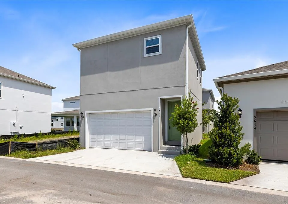 9711 Undset Aly