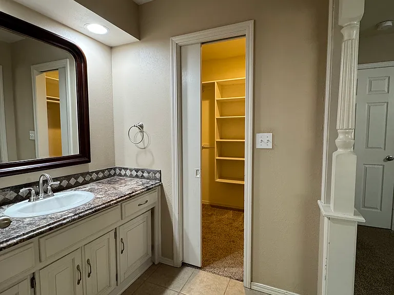 1726 Denim Ln — Photo 34