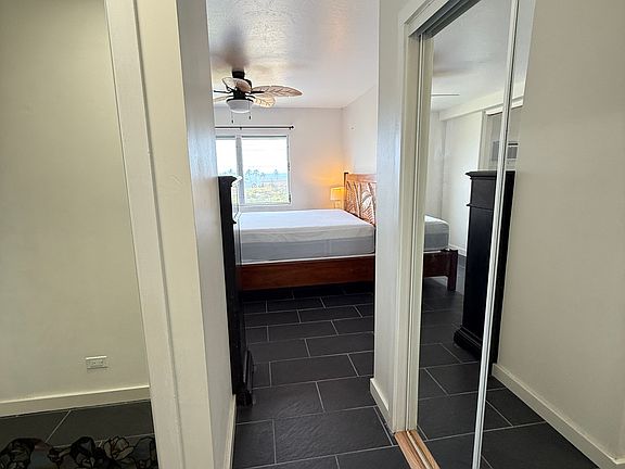 3rd image of 75-5766 Kuakini Hwy APT 510