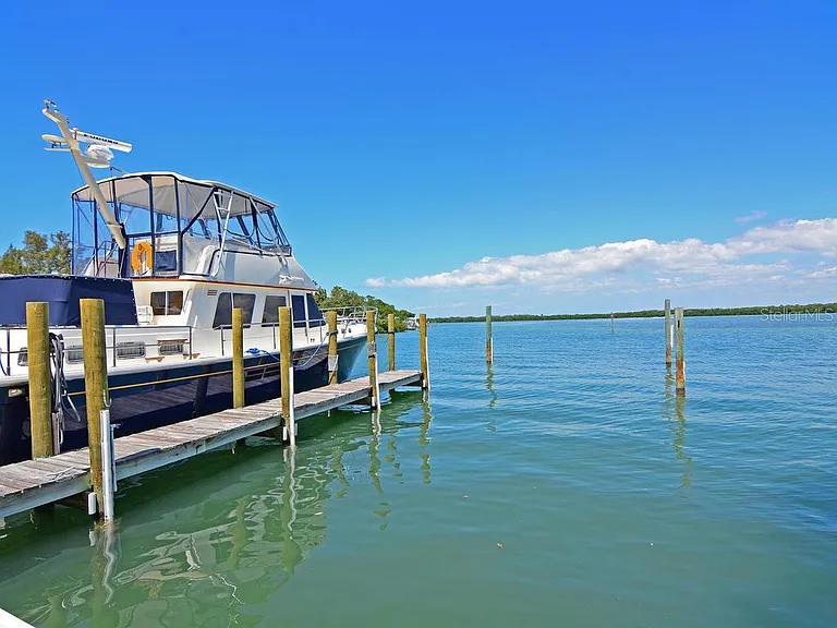 615 Dream Island Pl #201 — Photo 40