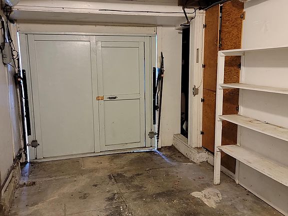 3rd image of 40 Vista Grande Ave