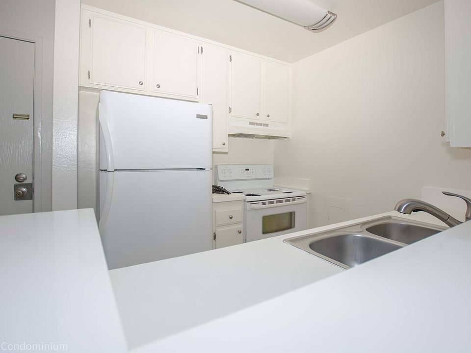 1st image of 15425 Sherman Way APT 213