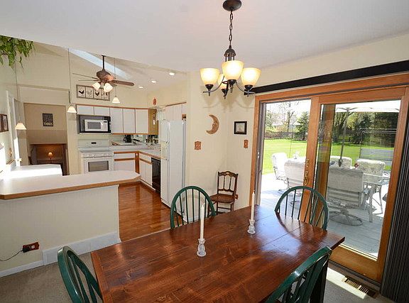 5th image of 24337 W Boulevard De John